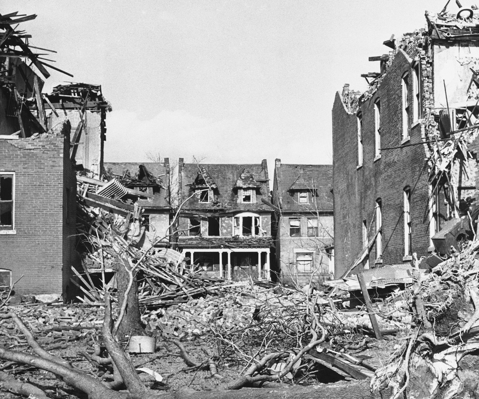 1959: St. Louis Tornado
